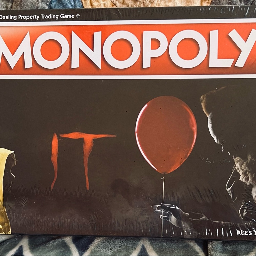 MONOPOLY IT - Rare and Collectible